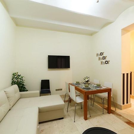 El Jardin Del Angel Sauce Apartment Madrid Bagian luar foto