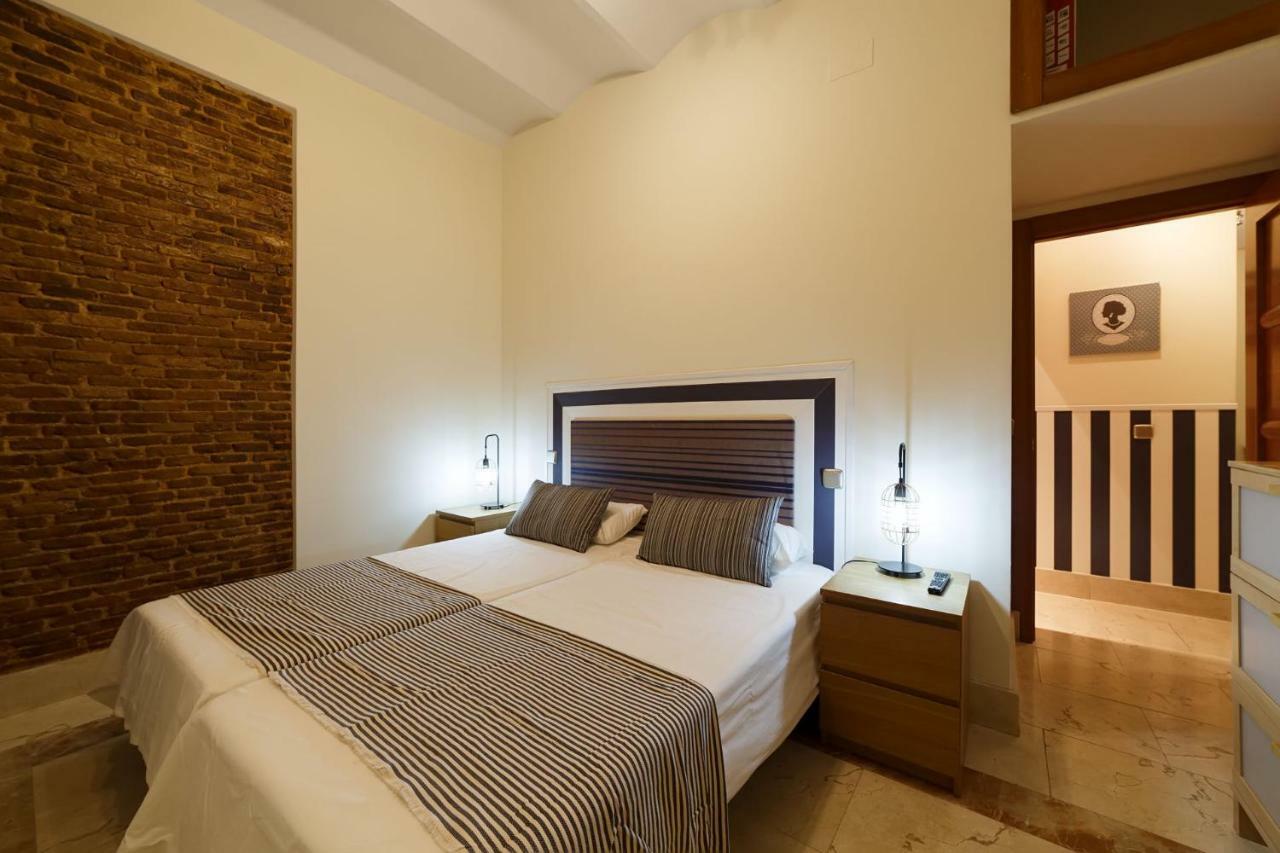 El Jardin Del Angel Sauce Apartment Madrid Bagian luar foto